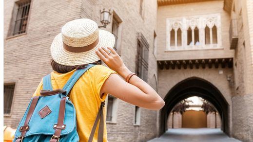 El turismo español se recupera poco a poco: junio recibió 10 veces más turistas que en 2020