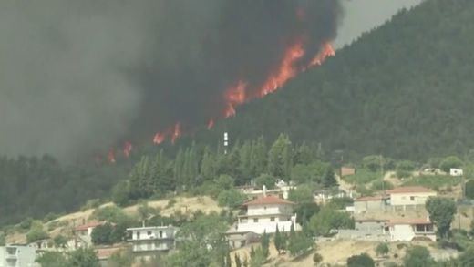 Los incendios en Grecia y Turquía avanzan sin control