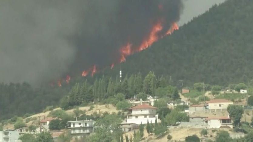 Los incendios en Grecia y Turquía avanzan sin control