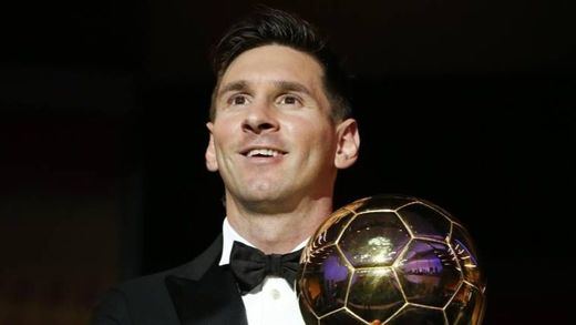 Ya es oficial: Messi cierra un acuerdo con el PSG de 2 años de contrato y ajuste salarial