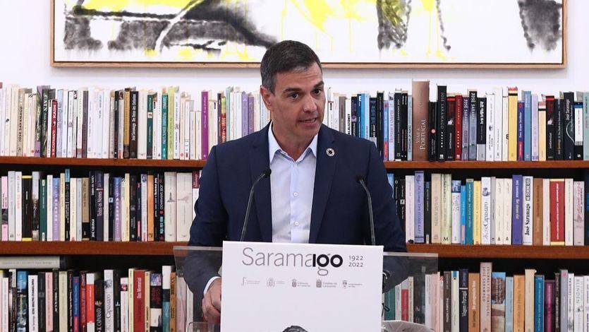 Sánchez celebra la autorización de Hipra y ensalza la inversión realizada en ciencia