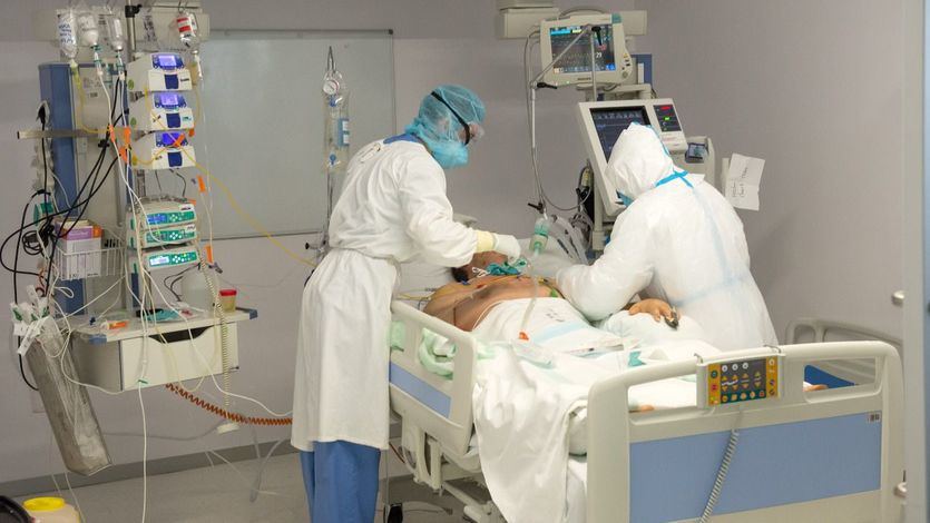 La incidencia baja 46 puntos durante el fin de semana pero aumentan las hospitalizaciones