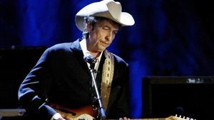 Bob Dylan, acusado de abusar de una niña de 12 años en 1965