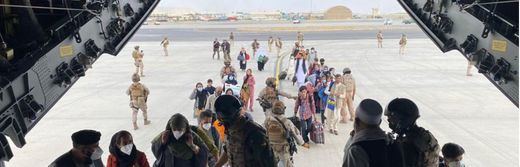 Despega de Kabul el primer avión con españoles y afganos evacuados