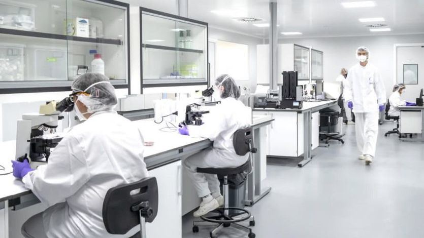 Avanza el ensayo clínico de la vacuna española contra el coronavirus