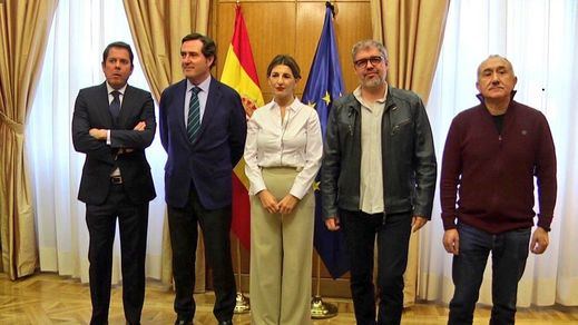 Así van las negociaciones entre el Gobierno y los agentes sociales sobre la subida del SMI