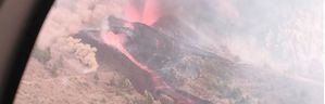 El Gobierno canario estima que las coladas de lava llegarán al mar esta noche