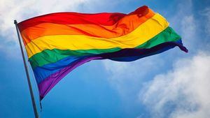 Madrid izará una bandera LGTBI permanente en Chueca