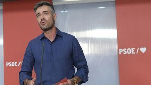 El PSOE se apropia de las medidas económicas del Gobierno de coalición: subida del SMI, revalorización de las pensiones...