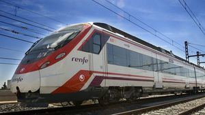 Renfe recomienda el uso de transportes alternativos en Madrid por el incumplimiento de los servicios mínimos en Cercanías