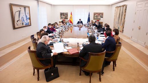 Agua en la reunión entre PSOE y Unidas Podemos: sin acuerdo sobre la reforma laboral