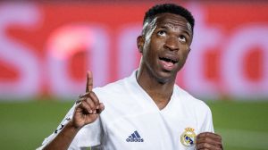La Liga investigará los insultos racistas a Vinicius en el Camp Nou