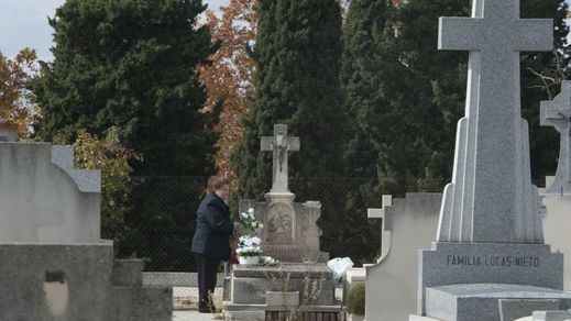 Vuelven las visitas sin restricciones a los cementerios en el Día de Todos los Santos