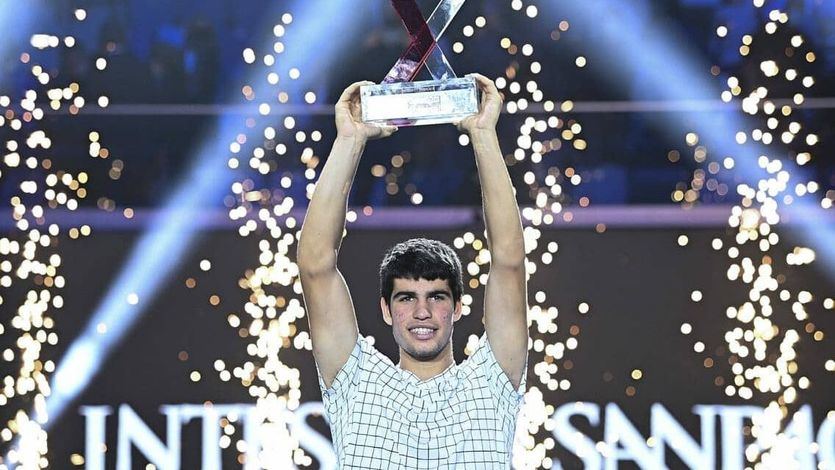 El español Carlos Alcaraz se proclama como el mejor tenista internacional menor de 21 años