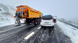 Puente frustrado: la DGT recomienda adelantar el regreso a casa por las fuertes nevadas
