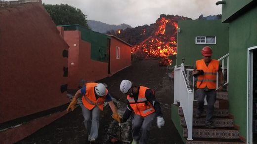 La Palma: un millar de personas vuelve hoy a sus casas al no estar afectadas por el volcán