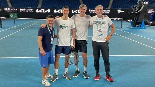 Djokovic vuelve a entrenar en Australia: 