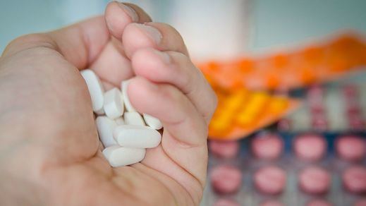 El Gobierno acelera los plazos para traer cuanto antes la pastilla de Pfizer contra la covid