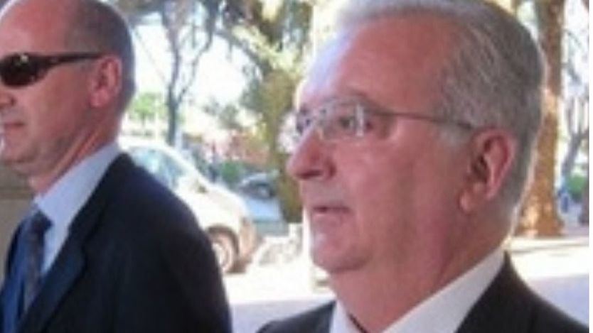 Antonio Fernández, ex consejero andaluz de Empleo, condenado a 7 años por una pieza de los ERE