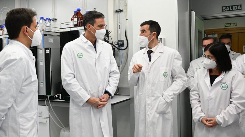 Pedro Sánchez asegura que la vacuna española contra el coronavirus estará disponible este semestre