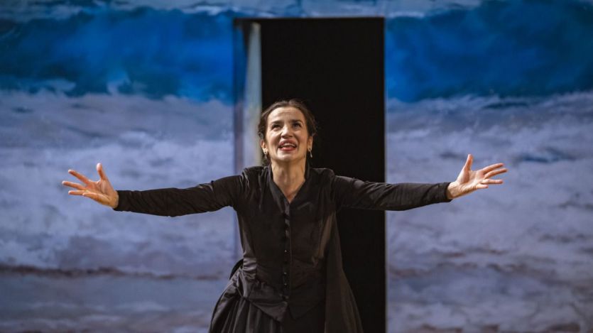 Crítica de la obra de teatro 'Noche de Reyes': el regreso de Helena Pimenta al Shakespeare más festivo