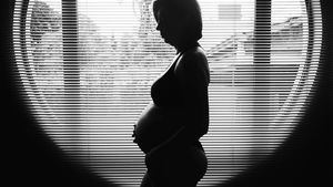 El Supremo considera nulo el despido de una empleada del hogar embarazada, por mucho que la empleadora lo desconociera