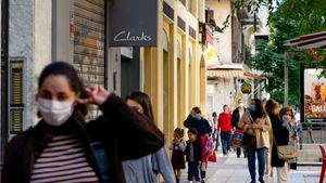 Las comunidades podrán decidir cuándo dejar de exigir la mascarilla obligatoria en exteriores