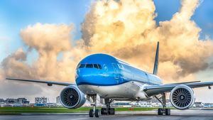 KLM cancela sus vuelos con Ucrania y otras aerolíneas valoran hacerlo próximamente
