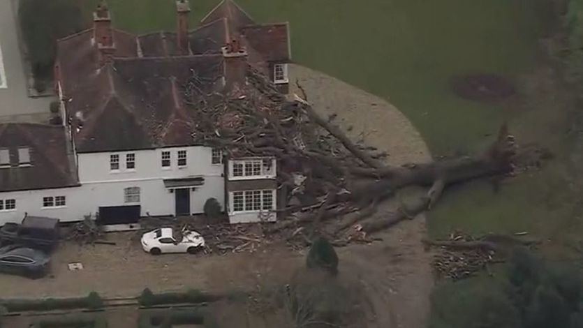 La tormenta Eunice deja 13 muertos en varios países de Europa