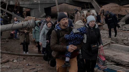 Nuevo intento de evacuación en Ucrania: Kiev y Moscú acuerdan un alto el fuego en 6 corredores humanitarios