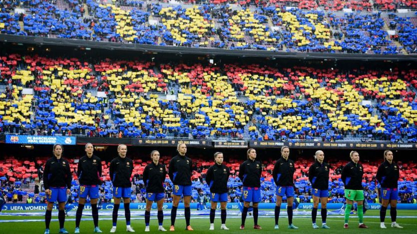 El Camp Nou lleno para ver al Barça femenino