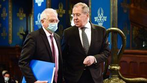 Borrell enfada al Kremlin al afirmar que "la guerra se ganará en el campo de batalla"