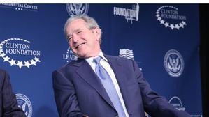 El sonado lapsus de George W. Bush al condenar la invasión rusa de Ucrania