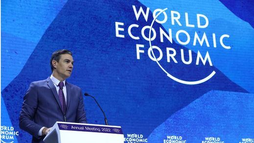 Sánchez asegura en Davos que 'estamos controlando los daños de la guerra mejor que otras economías'