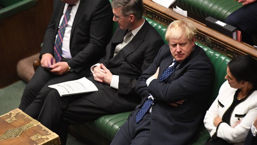 Boris Johnson, en la cuerda floja: siguen las dimisiones en su Gobierno
