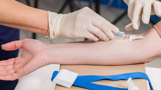 Sanidad insta a donar sangre este verano para reforzar las reservas