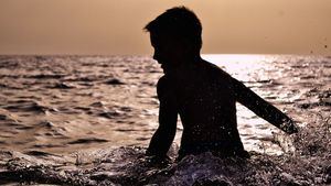 Qué debes hacer y qué no si te atrapa una corriente en la playa