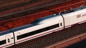 Mejora el servicio de trenes rápidos Extremadura-Madrid con una puntualidad ya del 90%