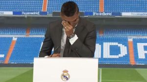 Mar de lágrimas en el acto de despedida de Casemiro