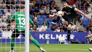 El Madrid sigue ganando a ritmo de samba y marsellesas (1-3)