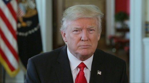 Trump, acusado de esconder documentos gubernamentales clasificados