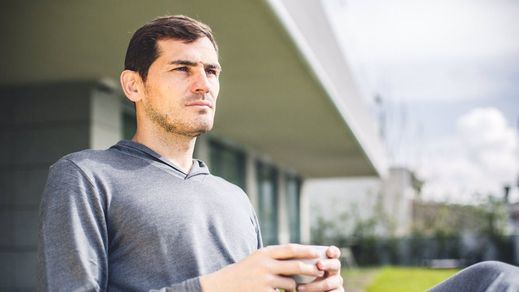 'Vaya manera de montarse una historia': la respuesta de Casillas a sus imágenes con María José Camacho