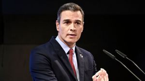 Sánchez anuncia la rebaja del IVA del gas natural del 21% al 5%, algo que pidió Feijóo un día antes