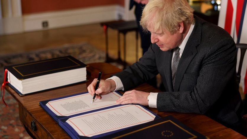 'Esto es todo amigos': Johnson se despide como primer ministro