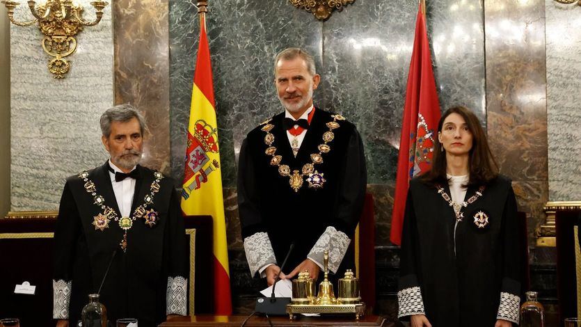 Carlos Lesmes, el rey Felipe VI y la ministra Pilar Llop