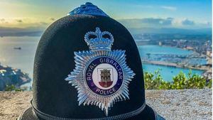 La policía de Gibraltar acusa de 7 delitos al capitan del barco accidentado