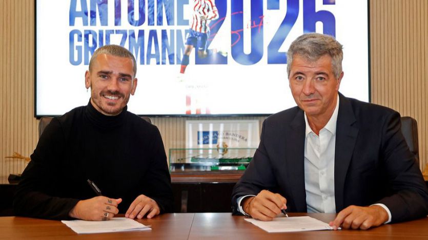 Antoine Griezmann con Miguel Ángel Gil Marín