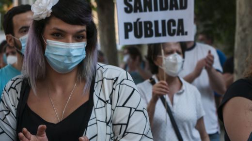 Los sanitarios madrileños convocan una huelga indefinida por la situación de la atención primaria en la región