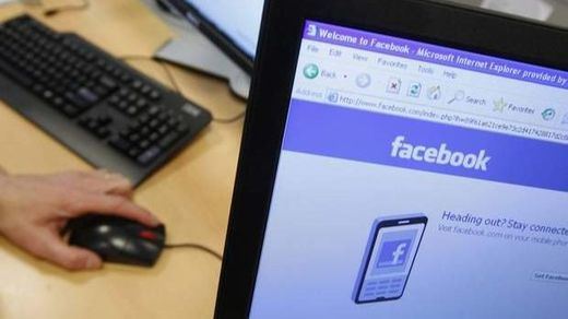 El Supremo condena a un usuario de Facebook por los comentarios ofensivos de terceras personas