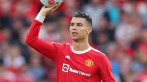 El Manchester United anuncia que Cristiano Rolando ya no forma parte del club